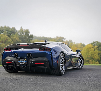 Фото дисков Strasse Wheels SV10 Track на Ferrari SF90