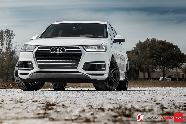 Фото дисков Vossen HF-1 Сатиновый графит на Audi Q7 (4M)