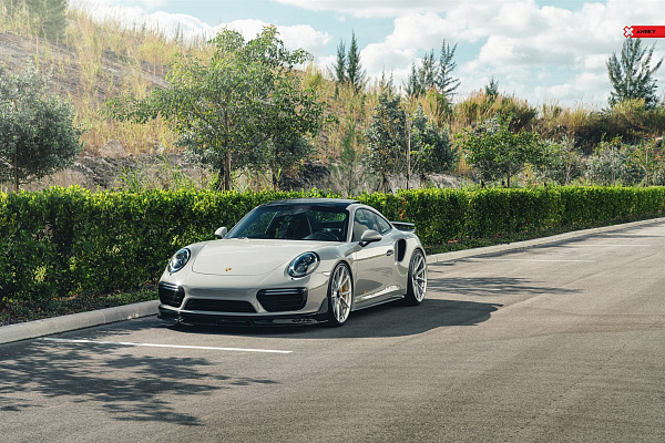 Фото дисков Anrky AN12 Глянцевый лак на Porsche 911 VII