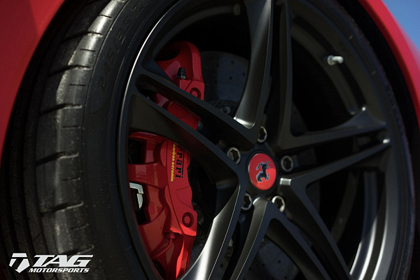 Фото дисков HRE P207 Черный сатин на Ferrari 488