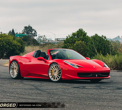 Фото дисков BC Forged HCA215 на Ferrari 458