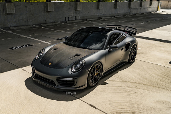 Фото дисков Strasse Wheels SM5RT Deep Concave Duoblock Черный сатин на Porsche 911 VII