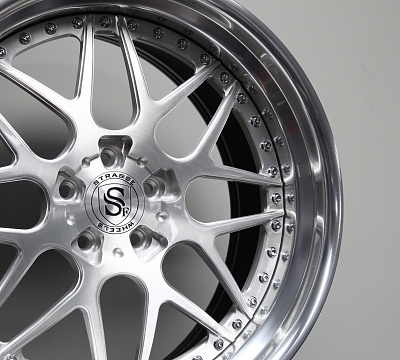 Strasse Wheels SV8 Performance