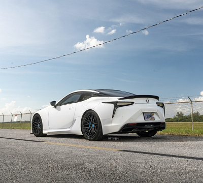 Фото дисков Strasse Wheels SV10M Deep Concave Duoblock на Lexus LC 500