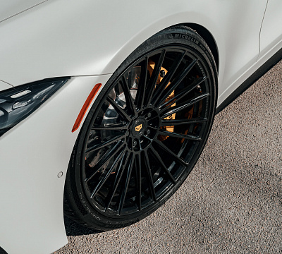 Фото дисков Vossen S17-04 на Mercedes-Benz SL (R232)
