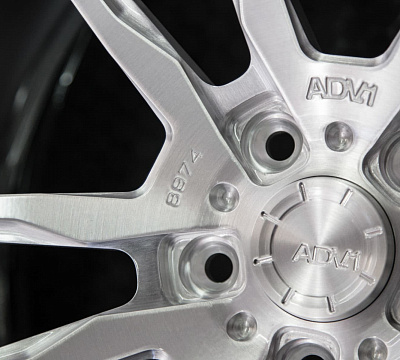 ADV.1 ADV5.2 M.V2 CS