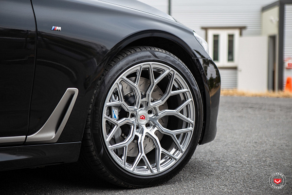 Фото дисков Vossen S17-01 Полированный лак на BMW 7 (G11/G12)