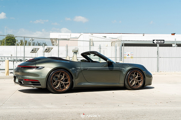 Фото дисков Anrky S3-X0 Сатиновая бронза на Porsche 911 VIII