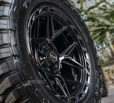 Фото дисков 4PLAY 4P55 на Jeep Wrangler IV (JL)