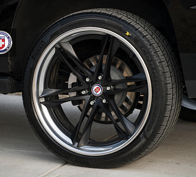 Фото дисков HRE S267H на GMC Yukon IV