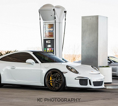Фото дисков HRE P107 на Porsche 911 VII