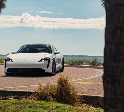 Фото дисков Vossen M-X3 (3-Piece) на Porsche Taycan I