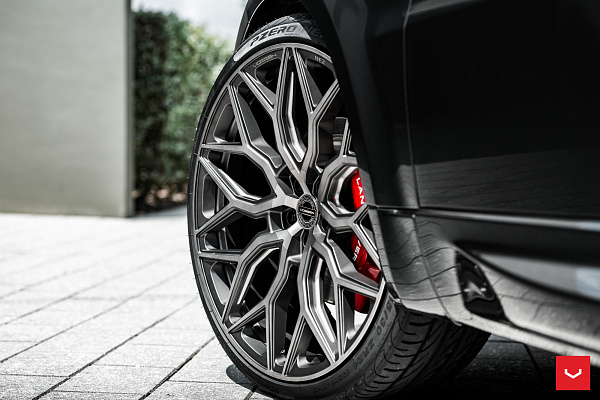 Фото дисков Vossen HF-2 Глянцевый тонированный лак на Range Rover Sport II