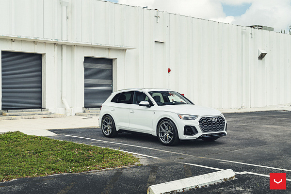 Фото дисков Vossen HF-5 Серебро на Audi Q5 GU
