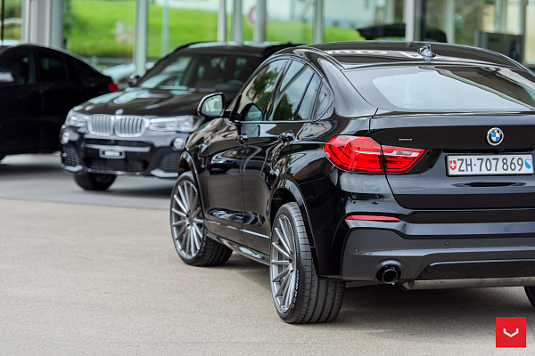 Фото дисков Vossen VFS-2 Глянцевый графит на BMW X4 (F26)