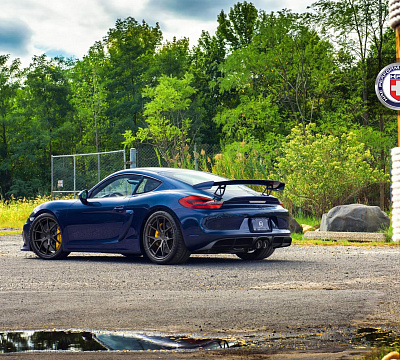 Фото дисков HRE P101 на Porsche Cayman II