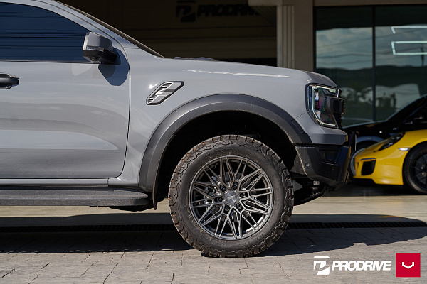 Фото дисков Vossen HF6-5 Сатиновый графит на Ford Ranger T6.2