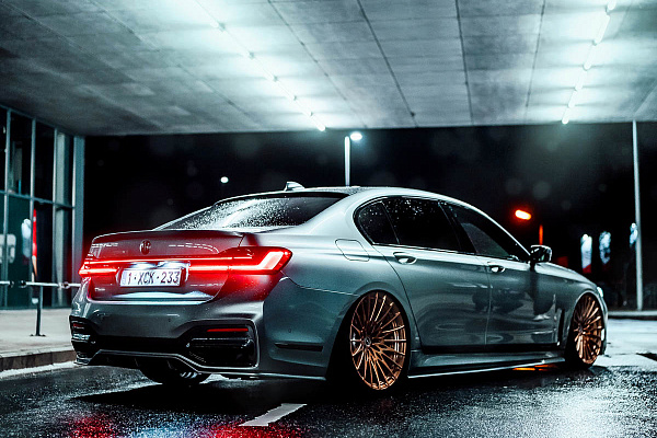 Фото дисков Brixton Forged HS1 Сатиновая медь на BMW 7 (G11/G12)