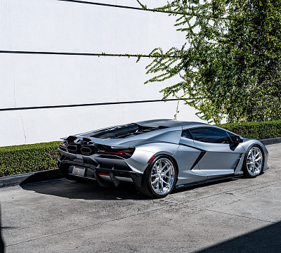 Фото дисков Anrky XR-301 на Lamborghini Revuelto