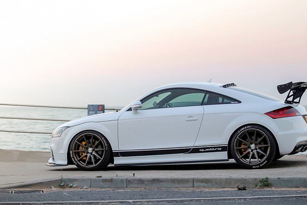Фото дисков Bola CSR Сатиновая бронза на Audi TT (8J)