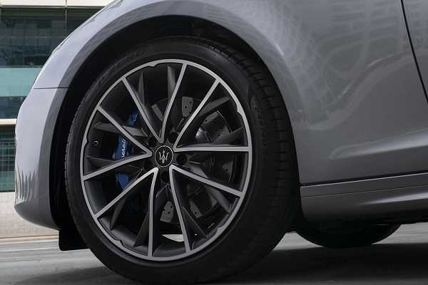 Фото дисков Maserati TESEO  на Maserati Ghibli