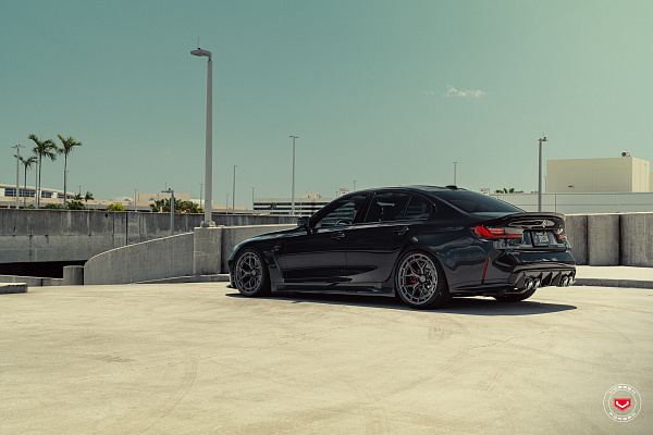 Фото дисков Vossen LC3-01 Глянцевый темный лак на BMW 3/M3 (G2x/G80)
