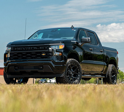 Фото дисков 4PLAY 4P55 на Chevrolet Silverado IV