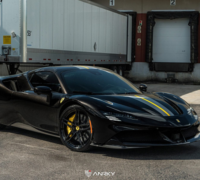 Фото дисков Anrky AN17 на Ferrari SF90