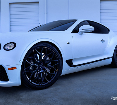 Фото дисков Vossen HF-2 на Bentley Continental GT III