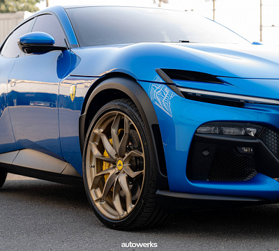 Фото дисков HRE P201 на Ferrari Purosangue