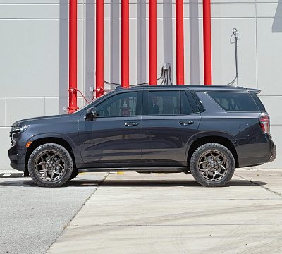 Фото дисков 4PLAY 4P55 на Chevrolet Tahoe V
