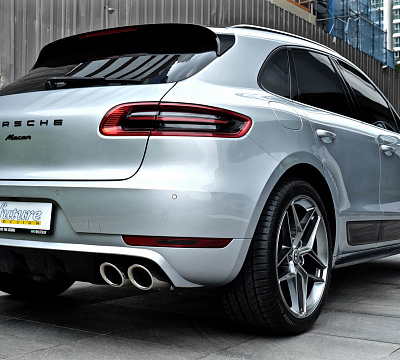 Фото дисков HRE FF11 на Porsche Macan I