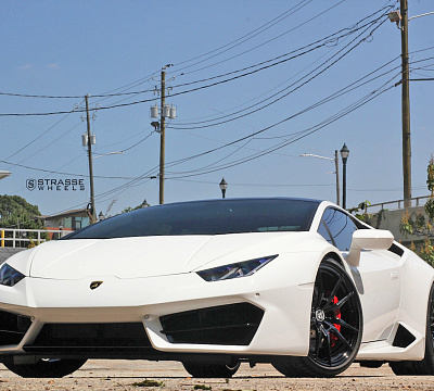 Фото дисков Strasse Wheels SV1 Deep Concave Monoblock на Lamborghini Huracan