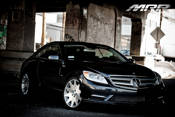 Фото дисков MRR HR3 Глянцевый лак на Mercedes-Benz CL (C216)