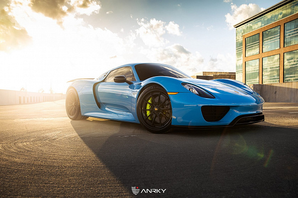 Фото дисков Anrky AN38 Черный сатин на Porsche 918 Spyder