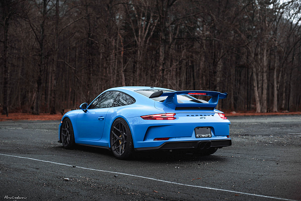 Фото дисков Brixton Forged PF7 Сатиновый темный лак на Porsche 911 VII