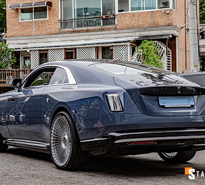 Фото дисков Vossen S17-16 на Rolls-Royce Spectre