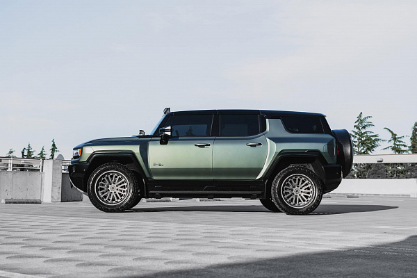 Hummer EV