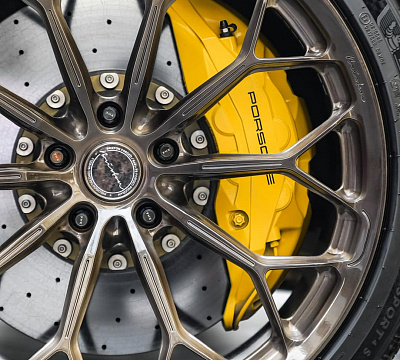 Фото дисков Brixton Forged CM6-RS на Porsche Cayenne III
