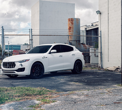 Фото дисков Vossen HF-7 на Maserati Levante