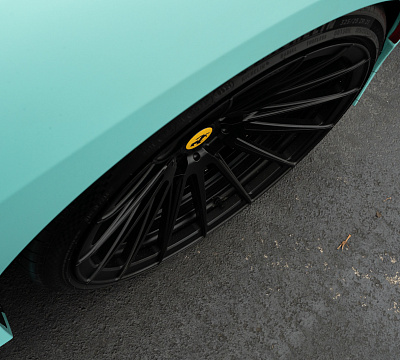 Фото дисков Strasse Wheels SV15 Deep Concave Duoblock на Ferrari F8