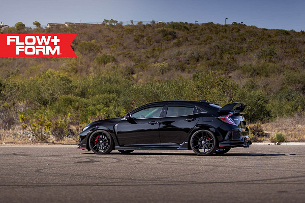 Фото дисков HRE FF04 Черный глянец на Honda Civic Type R FK8