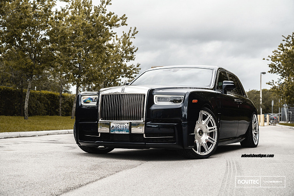 Фото дисков NOVITEC SP2 Глянцевый тонированный лак на Rolls-Royce Phantom