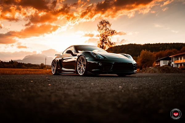 Фото дисков Vossen M-X3 Глянцевая медь на Porsche Cayman II