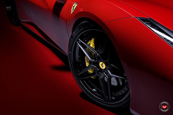 Фото дисков Vossen EVO-1 (3-Piece) Черный сатин на Ferrari 488