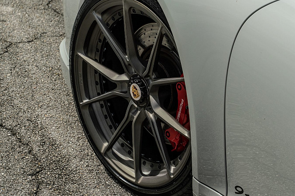 Фото дисков Anrky AN22 Сатиновый темный лак на Porsche 911 VII