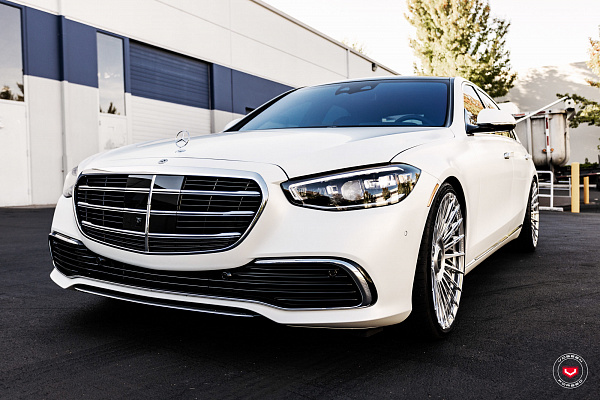Фото дисков Vossen S17-15T Глянцевый лак на Mercedes-Benz S-Class (W223)