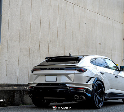 Фото дисков Anrky RS5.3 на Lamborghini Urus