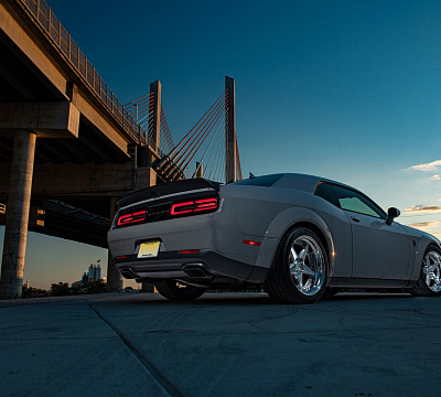 Фото дисков Anrky RS5 на Dodge Challenger III