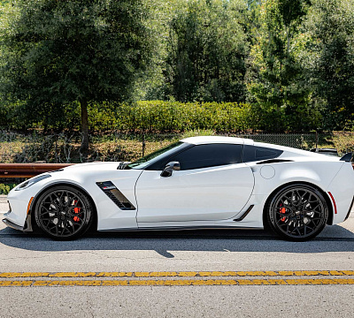 Фото дисков Vossen HF-2 на Chevrolet Corvette C7
